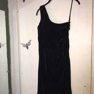Black velvet dress